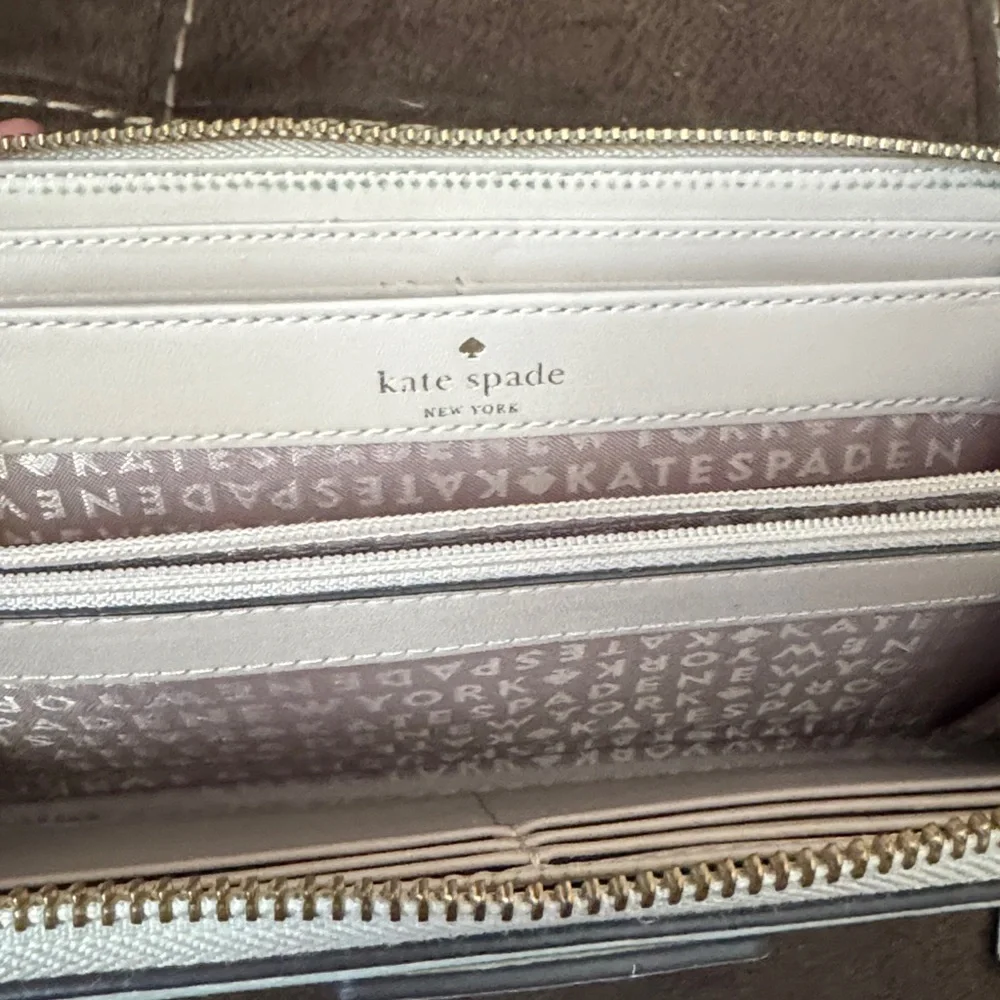 Kate Spade Grove Street Neda Cream & Tan Wallet
